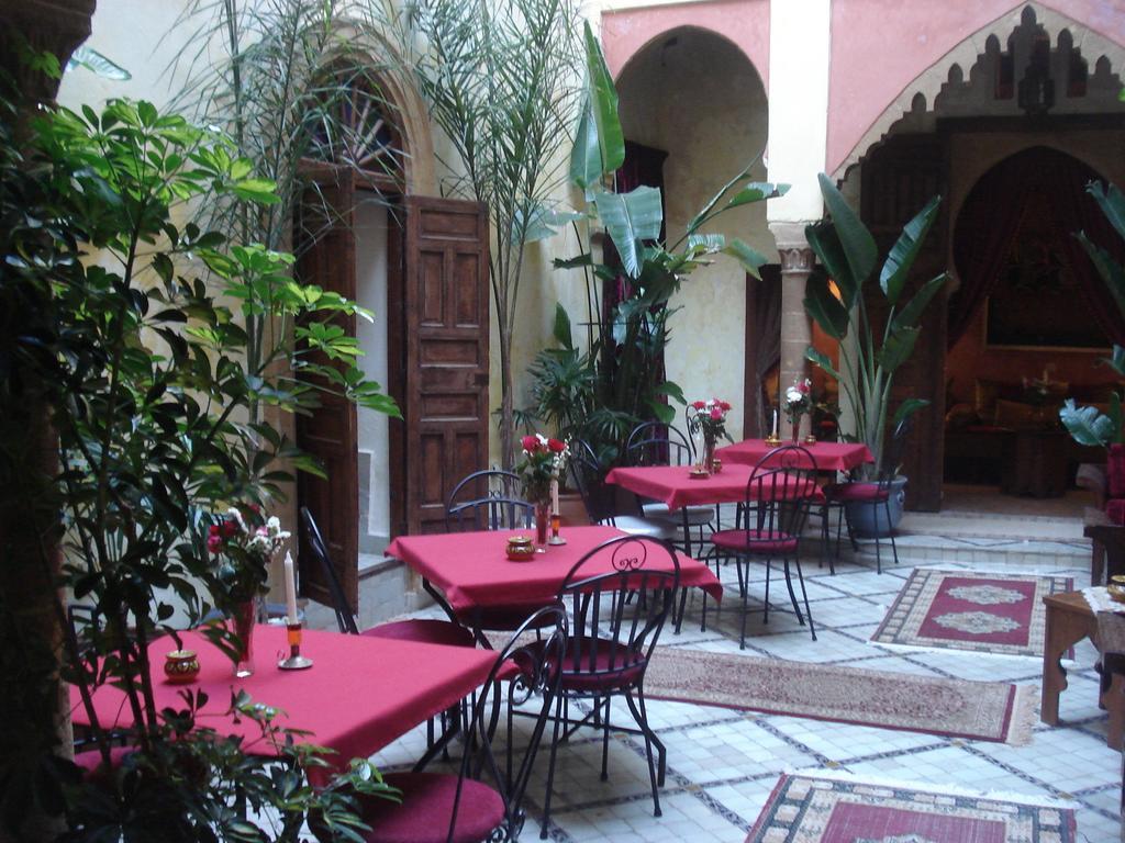 Riad Marlinea Salé Exterior foto